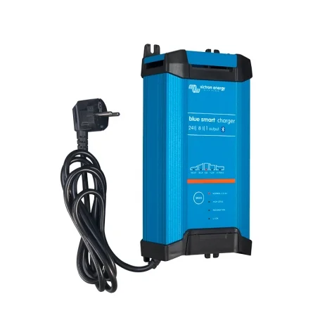Chargeur de Batterie Victron Blue Smart IP22 24V 8A