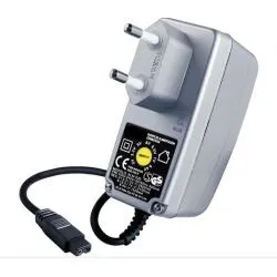 Adaptateur d'alimentation 3-8.4 Vdc
